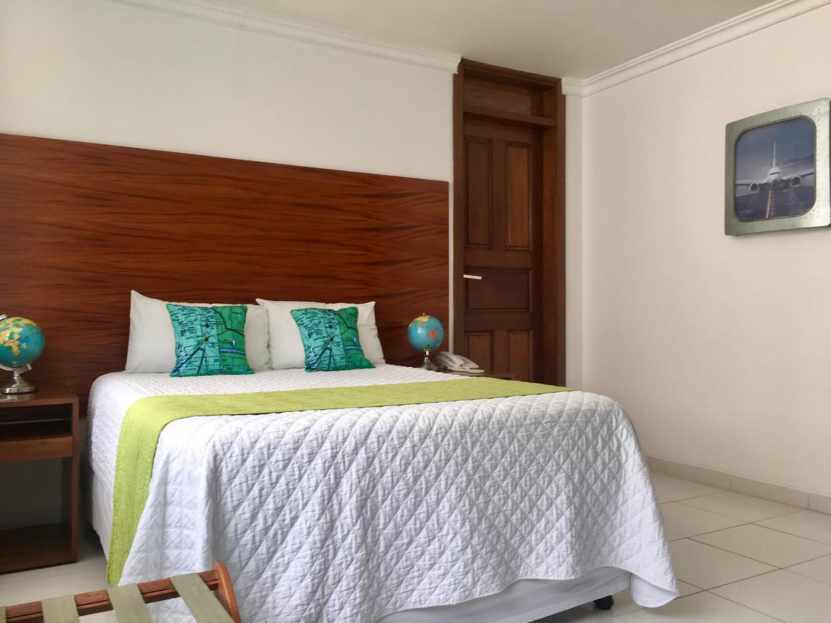 Aviador Hotel Boutique Santa Cruz de La Sierra Kültér fotó